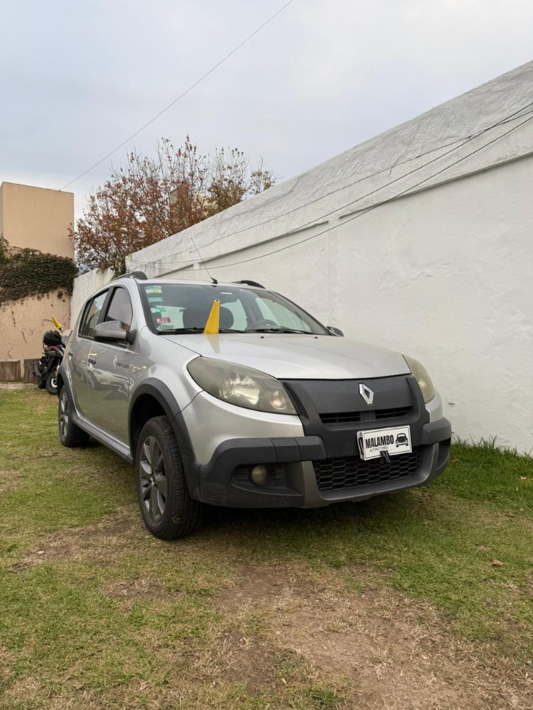 Renault Sandero Stepway Rip Curl 1.6 con GNC